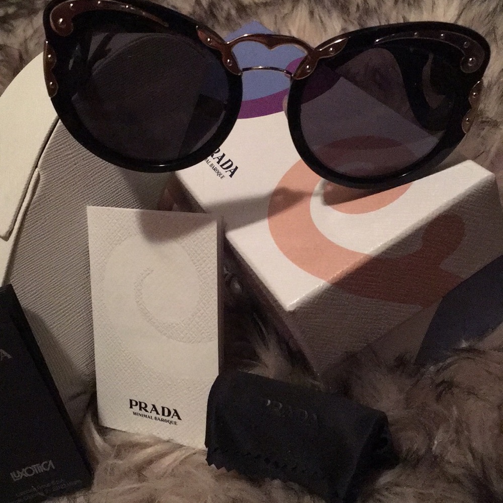 PRADA Sunglasses Women Spr/Black/Gold โจAuthentic! - Picture 7 of 9